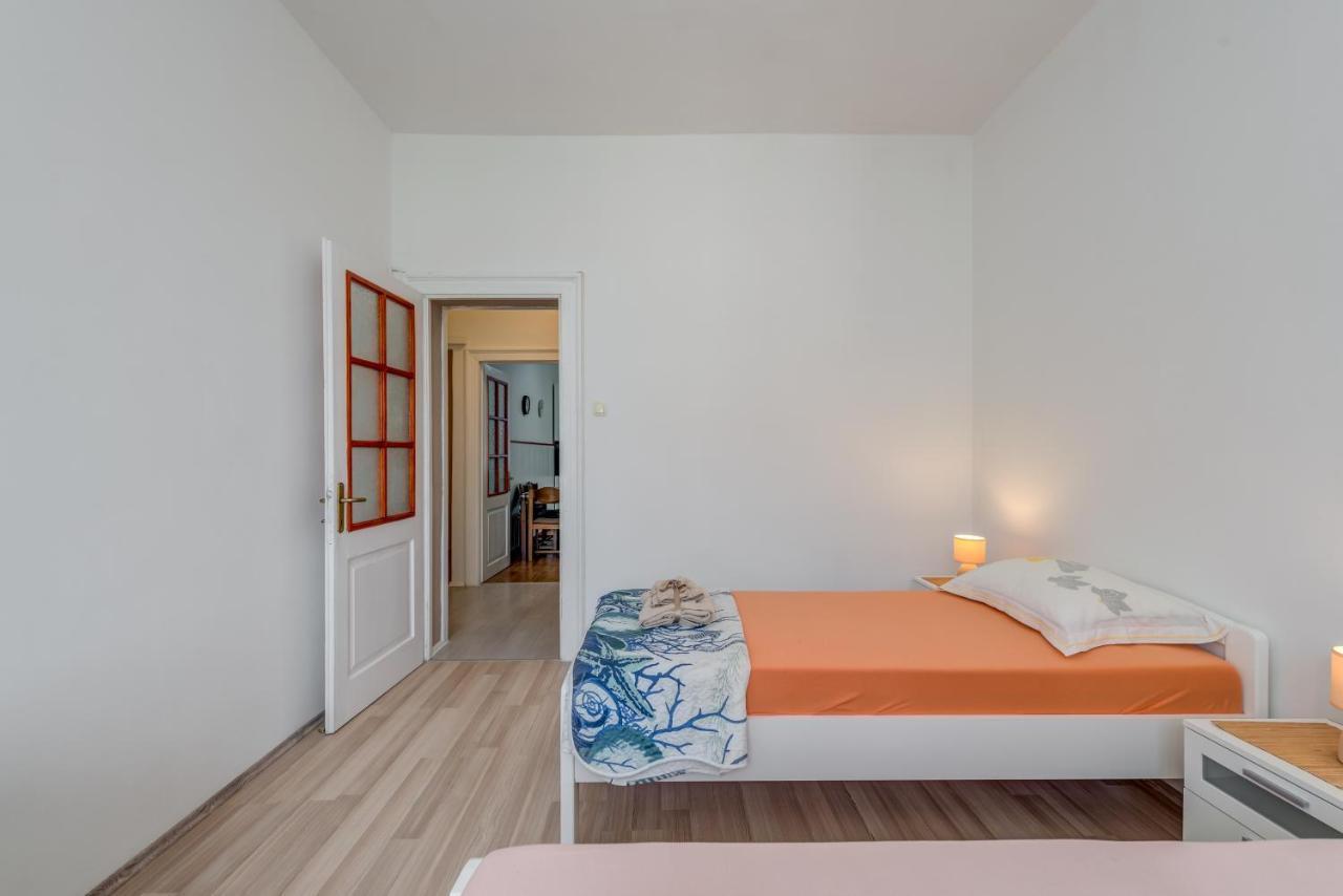 Apartment Pape Split Buitenkant foto