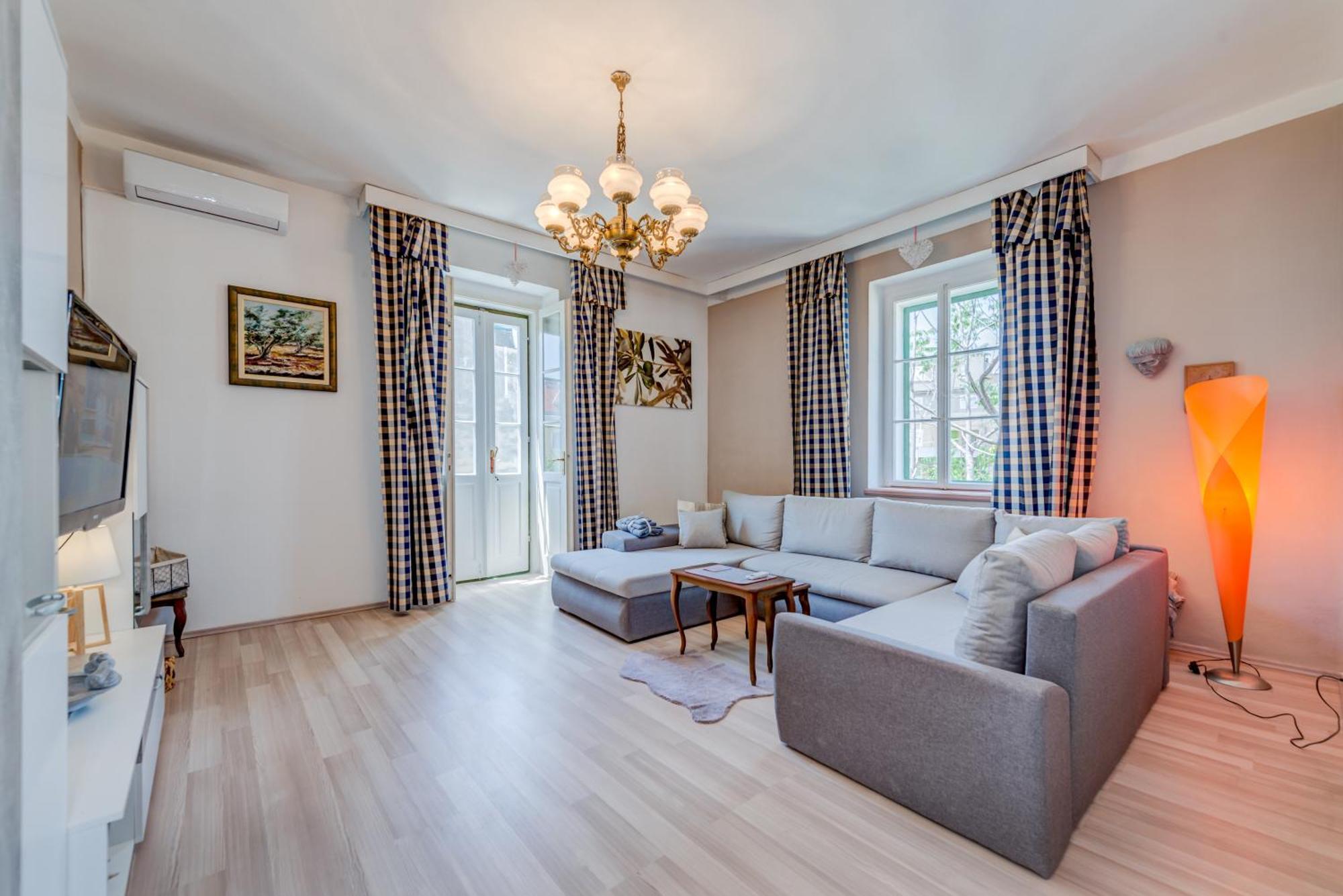 Apartment Pape Split Buitenkant foto