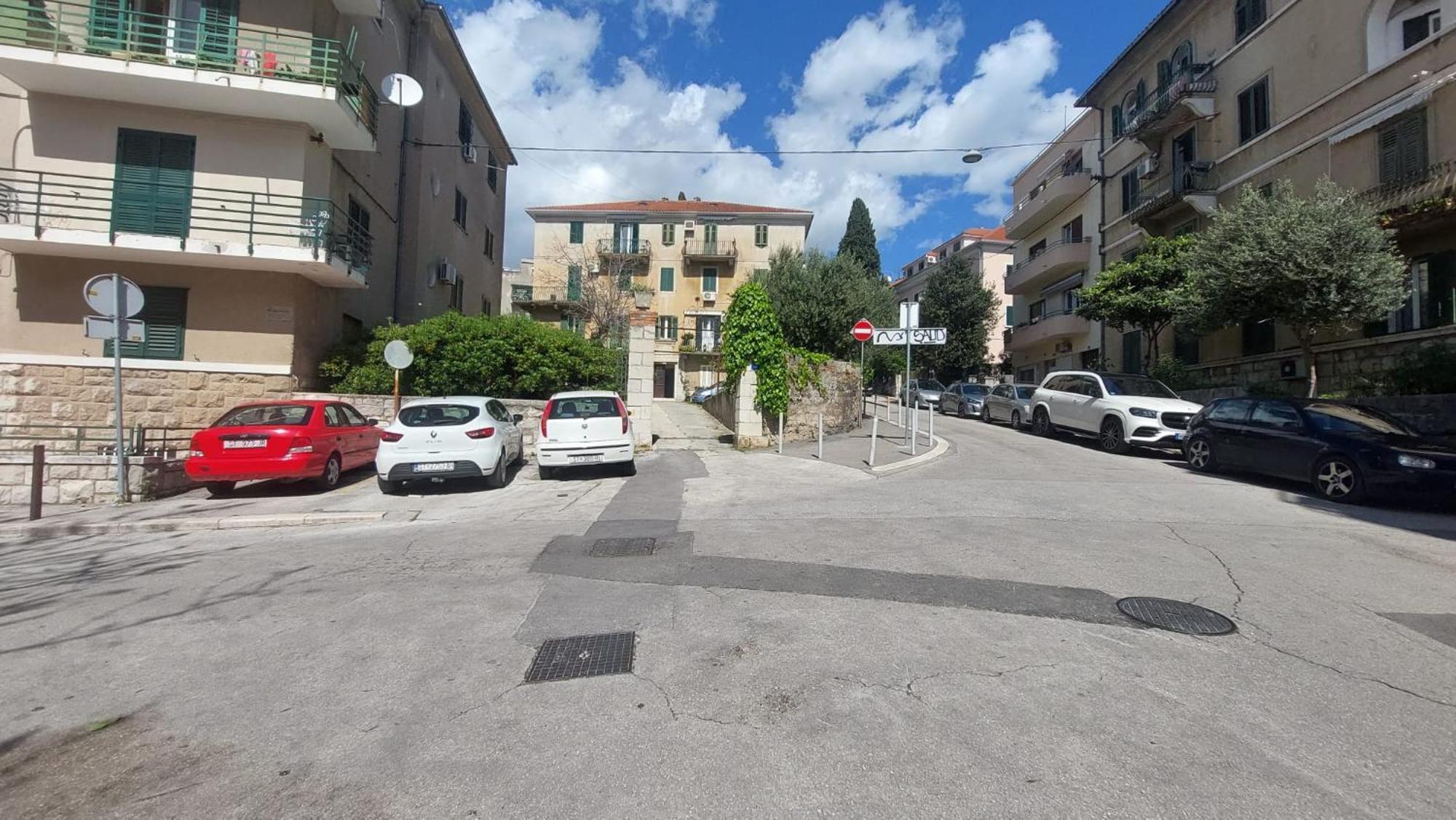 Apartment Pape Split Buitenkant foto